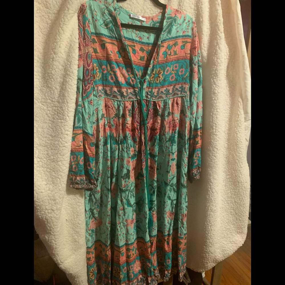 Cottage core/ BoHo calf length R. Viurose Med 8/10 ladies dress